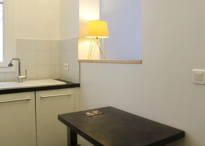 Charming 2-bedroom In The 16 公寓 巴黎